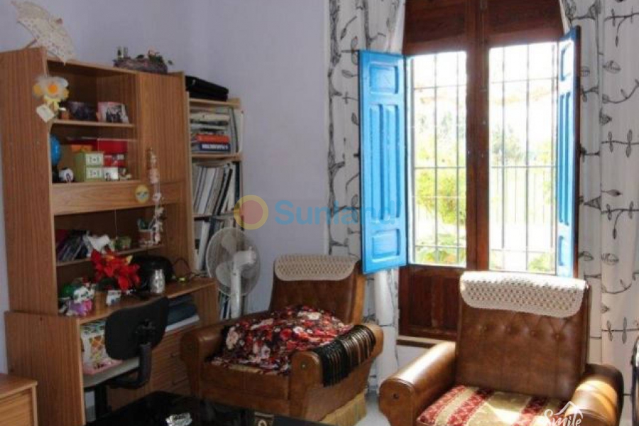 Resale - Country house - Rojales