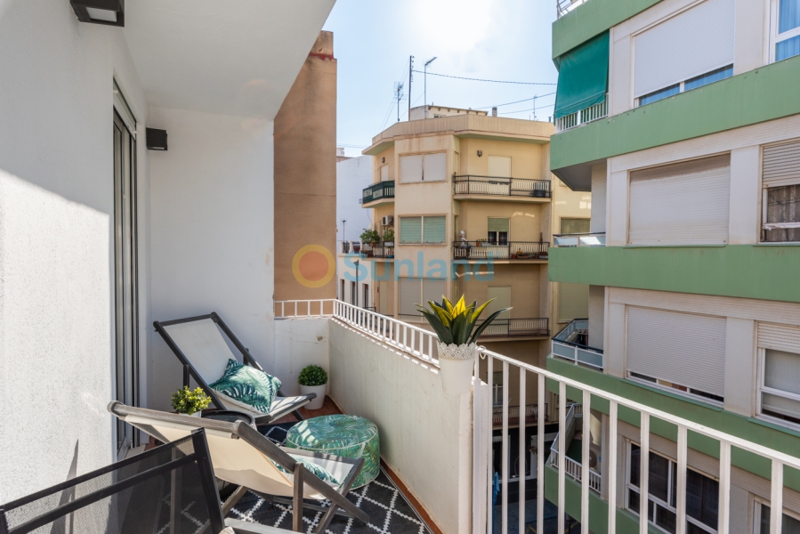 Använda fastigheter - Lägenhet - ALICANTE - Alicante center