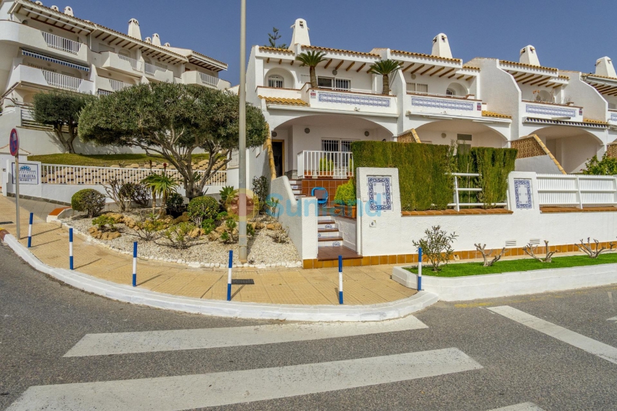 Använda fastigheter - Terraced house - Orihuela Costa - Agua Marina