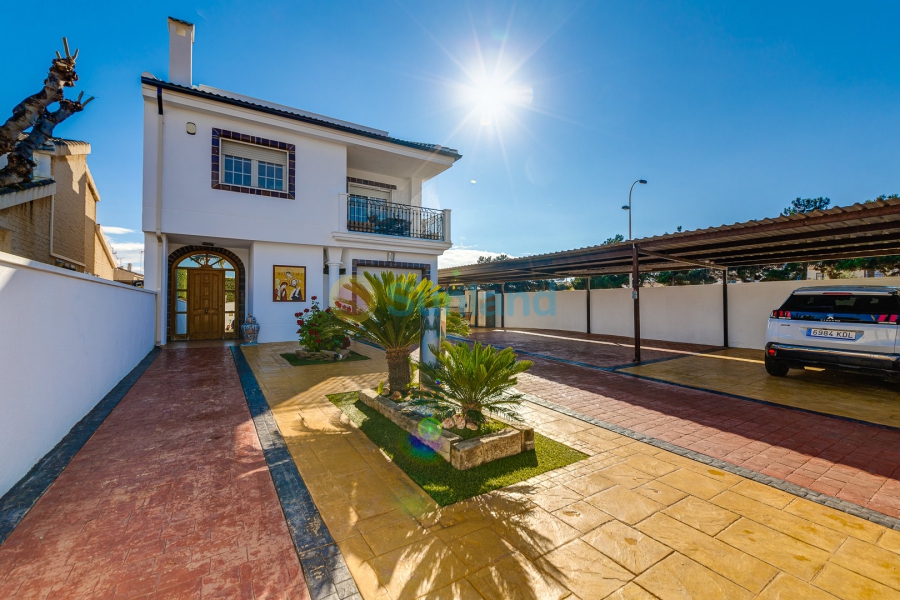 Använda fastigheter - Detached Villa - San Javier