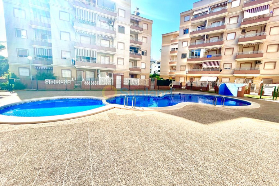 Verkauf - Apartment - Torrevieja - Calas Blancas