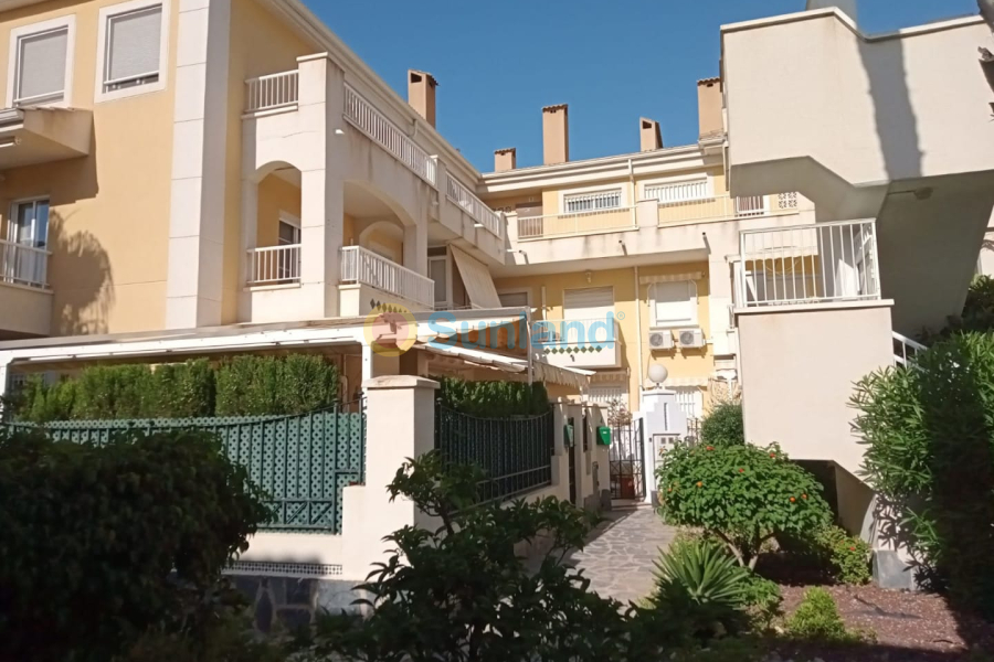 Använda fastigheter - Lägenhet - Santa Pola - Playa Lisa
