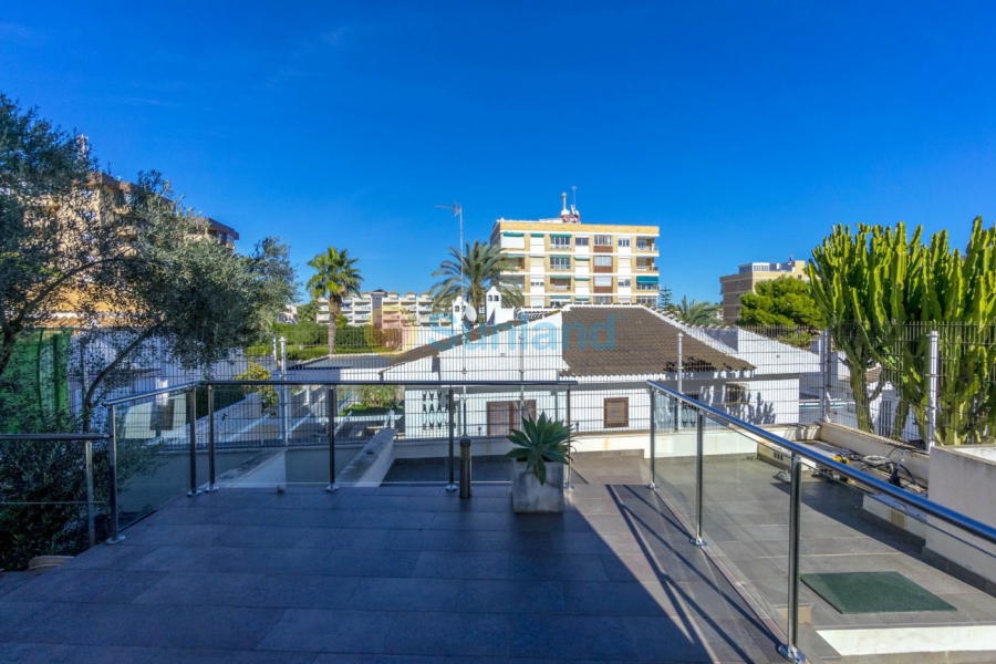 Verkauf - Haus - Orihuela Costa - La Zenia