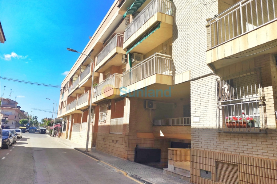 Resale - Apartment - Los Alcázares