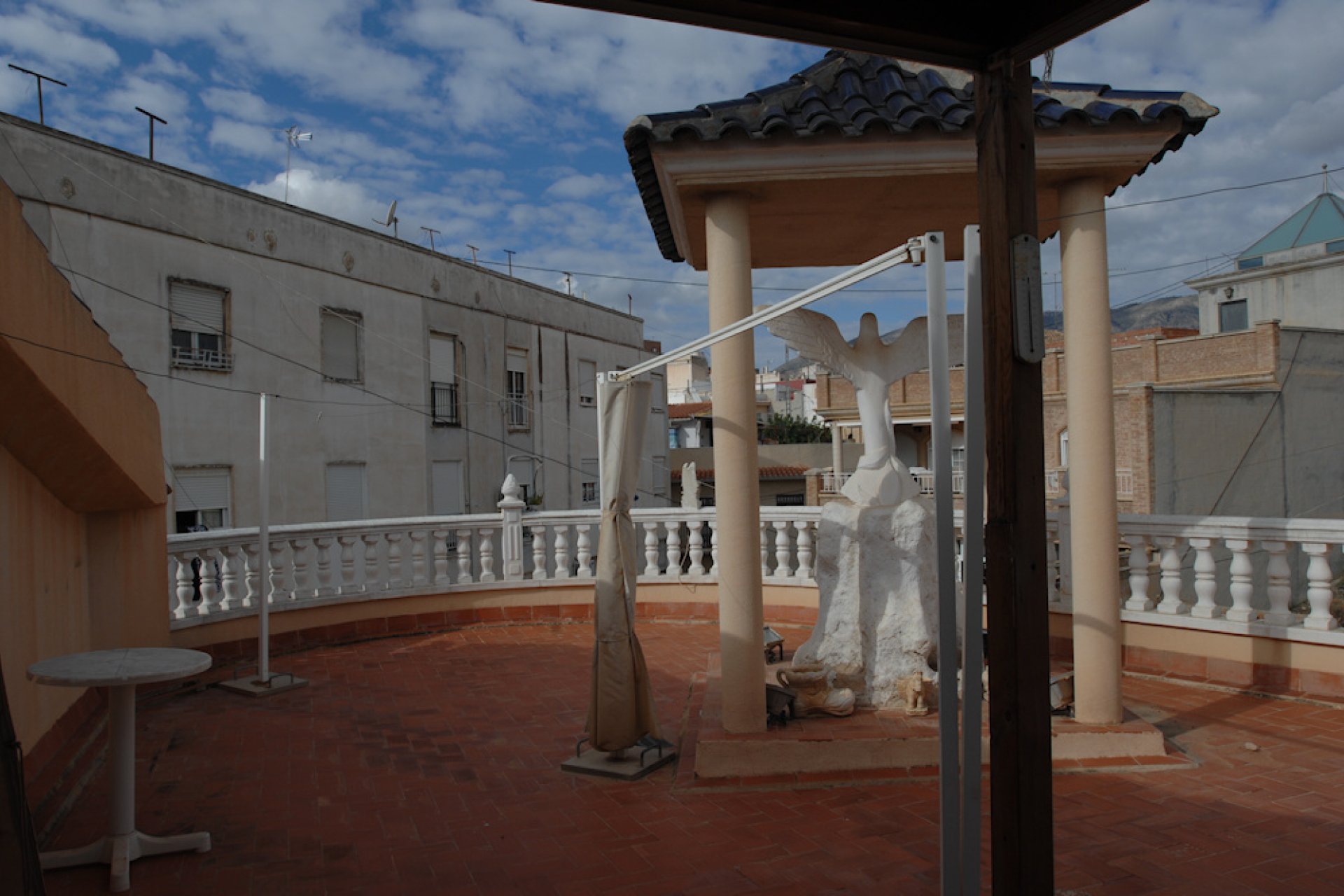 Alquiler a largo plazo - Adosado - Crevillente