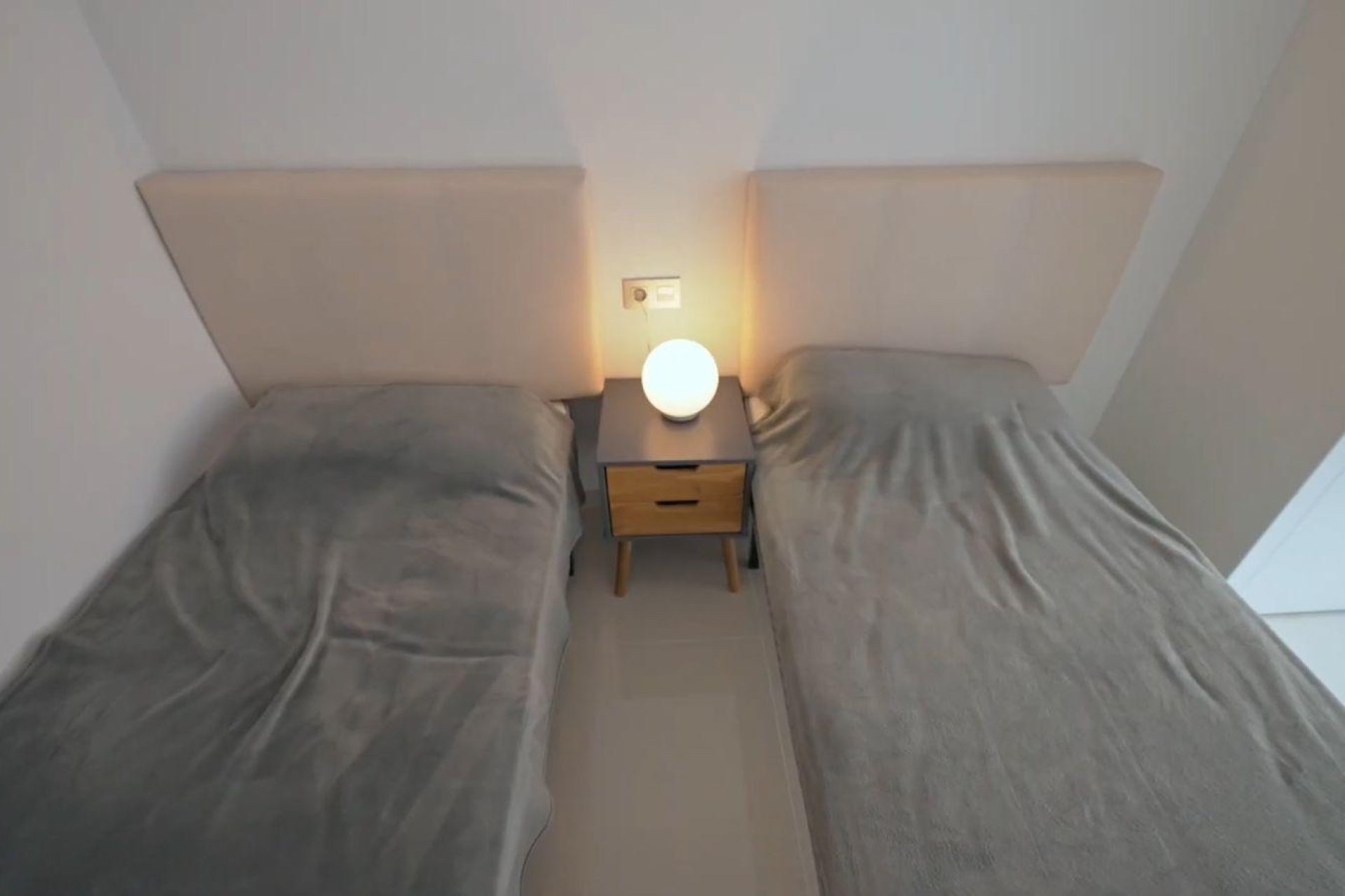 Använda fastigheter - Apartment - Flat - Torrevieia - Center