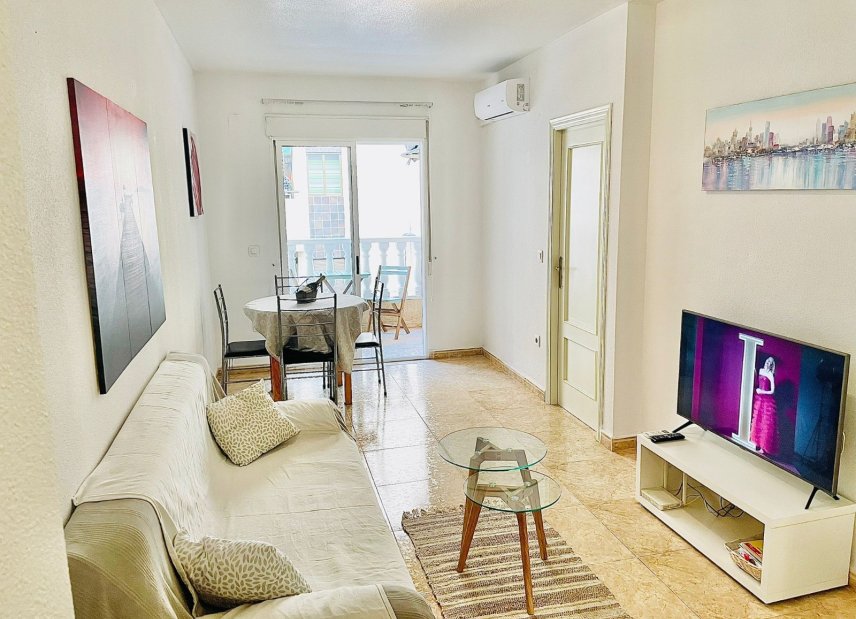 Använda fastigheter - Apartment - Flat - Torrevieia - Parque las naciones