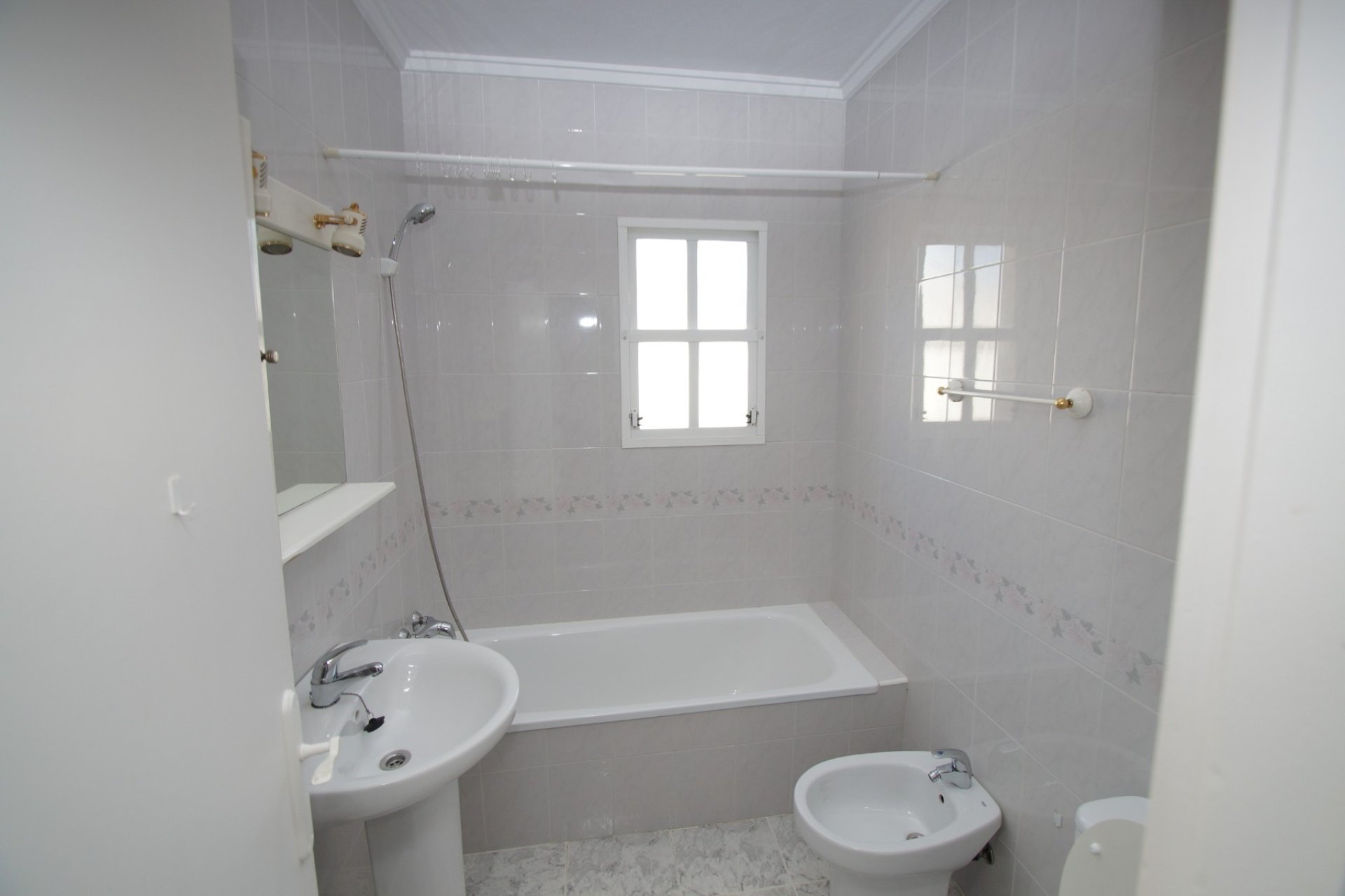 Använda fastigheter - Bungalow - Orihuela Costa - Playa Flamenca