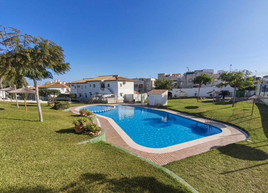 Använda fastigheter - Bungalow - Torrevieia - Lago jardin