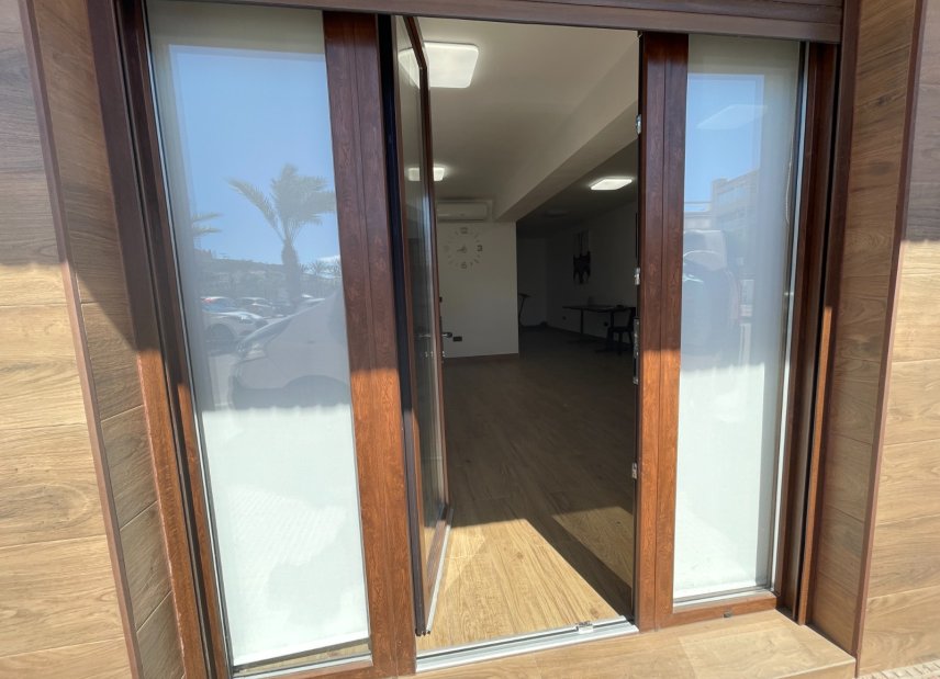 Använda fastigheter - Commercial - Guardamar del Segura - Comunidad Valenciana