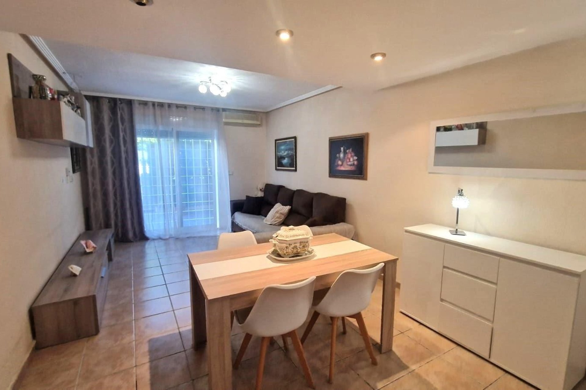 Använda fastigheter - Radhus - Torrevieia - Aguas Nuevas