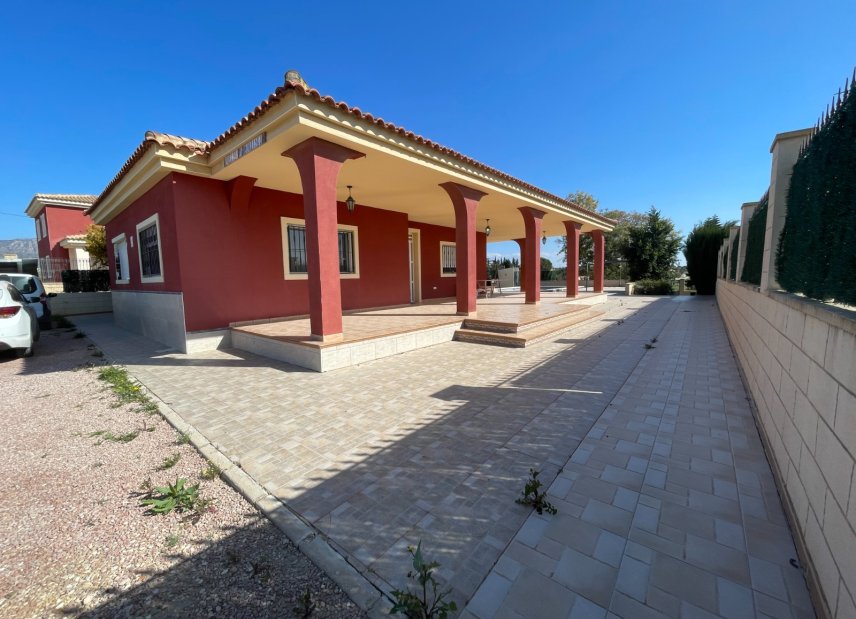 Använda fastigheter - Villa - Albatera