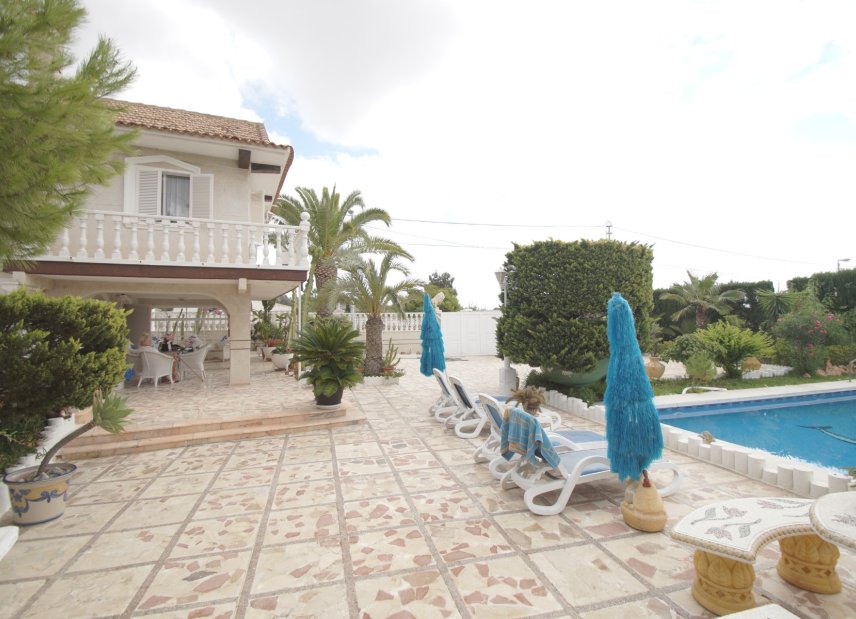 Använda fastigheter - Villa - El Rebolledo