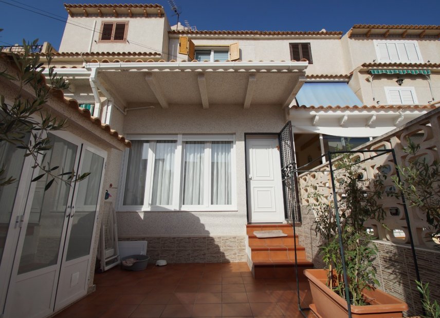 Använda fastigheter - Villa - Guardamar del Segura - Playa del Moncayo