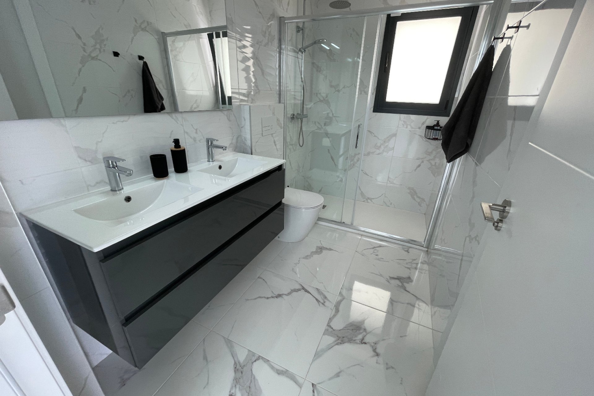 Använda fastigheter - Villa - Los Montesinos - La Herrada