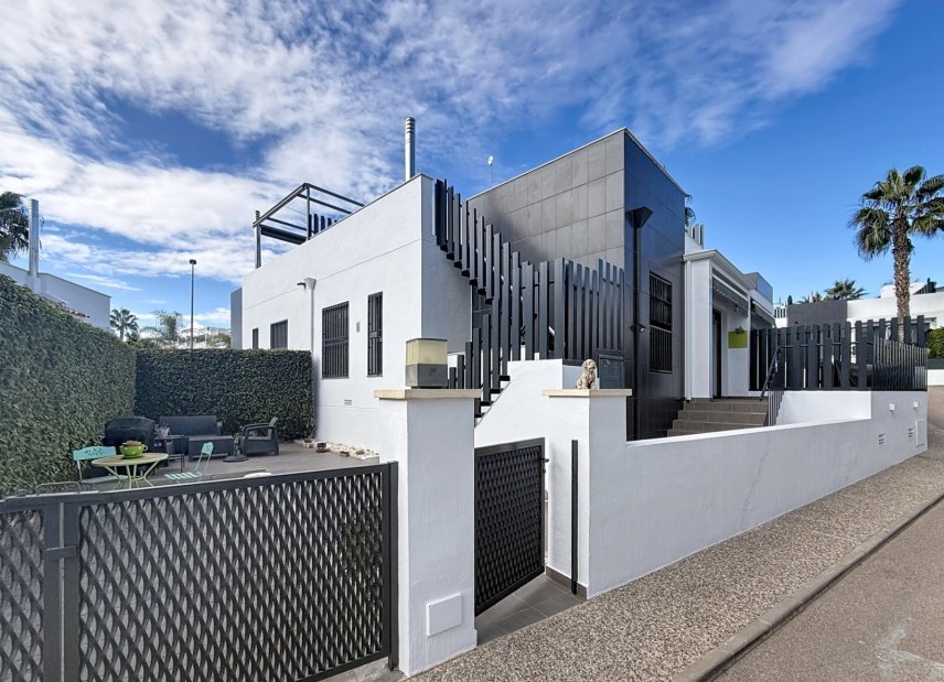 Använda fastigheter - Villa - Orihuela Costa - Villamartin