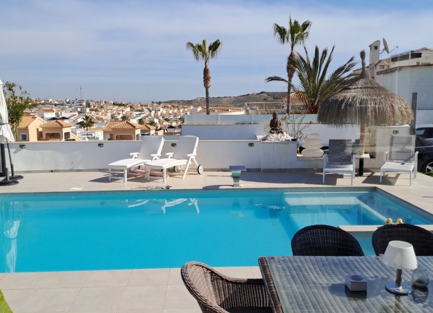 Använda fastigheter - Villa - Rojales - Ciudad Quesada