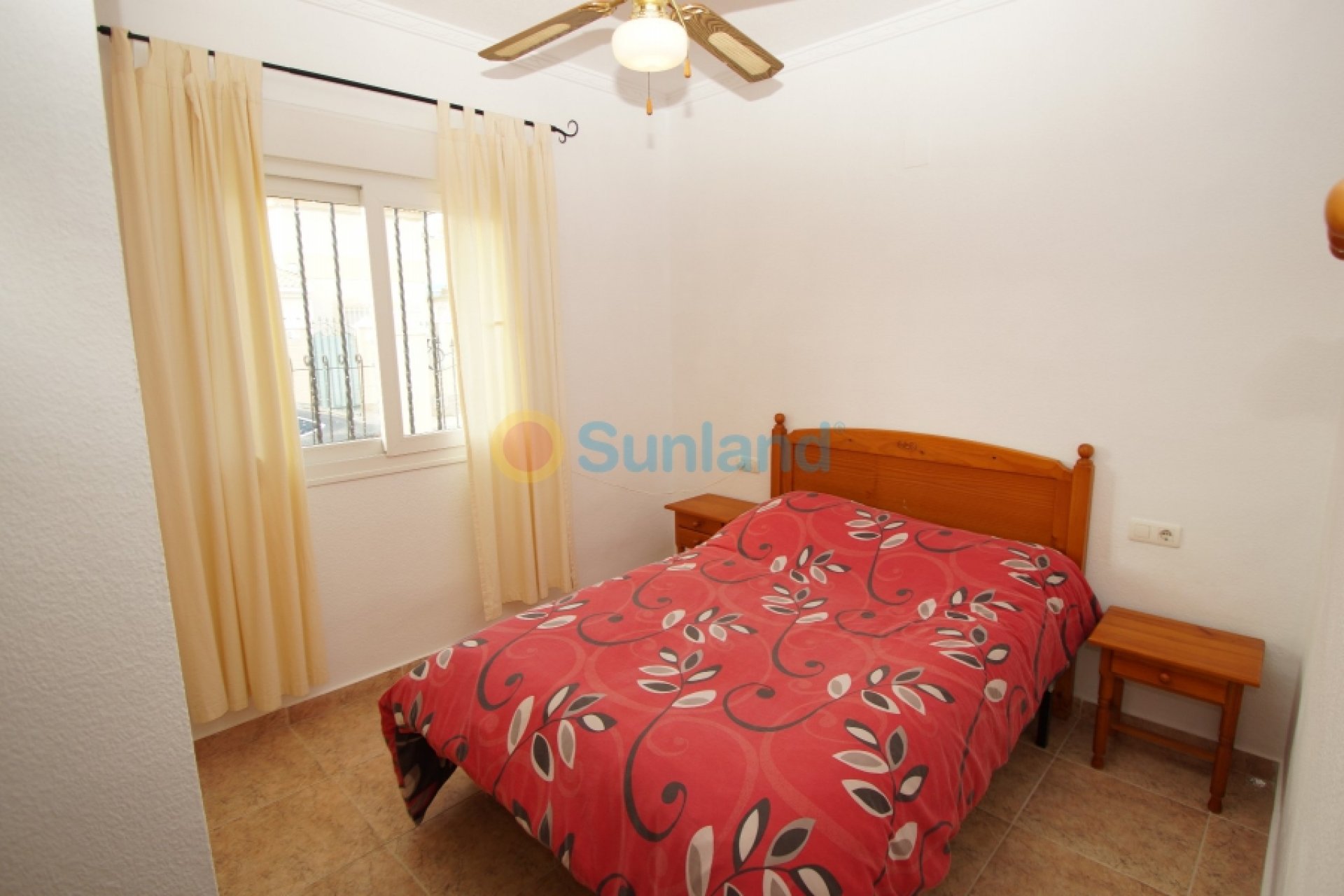 Använda fastigheter - Villa - Torrevieia - Aguas Nuevas