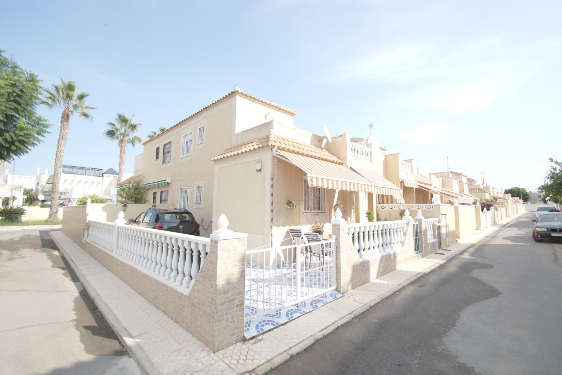 Använda fastigheter - Villa - Torrevieia - Torrevieja