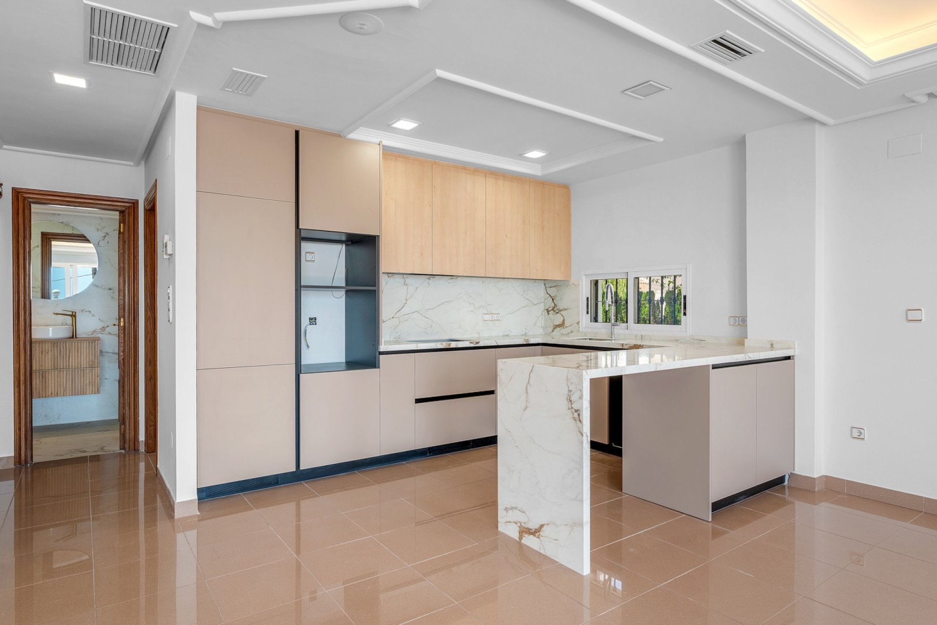 Använda fastigheter - Villa - Torrevieia - Torrevieja