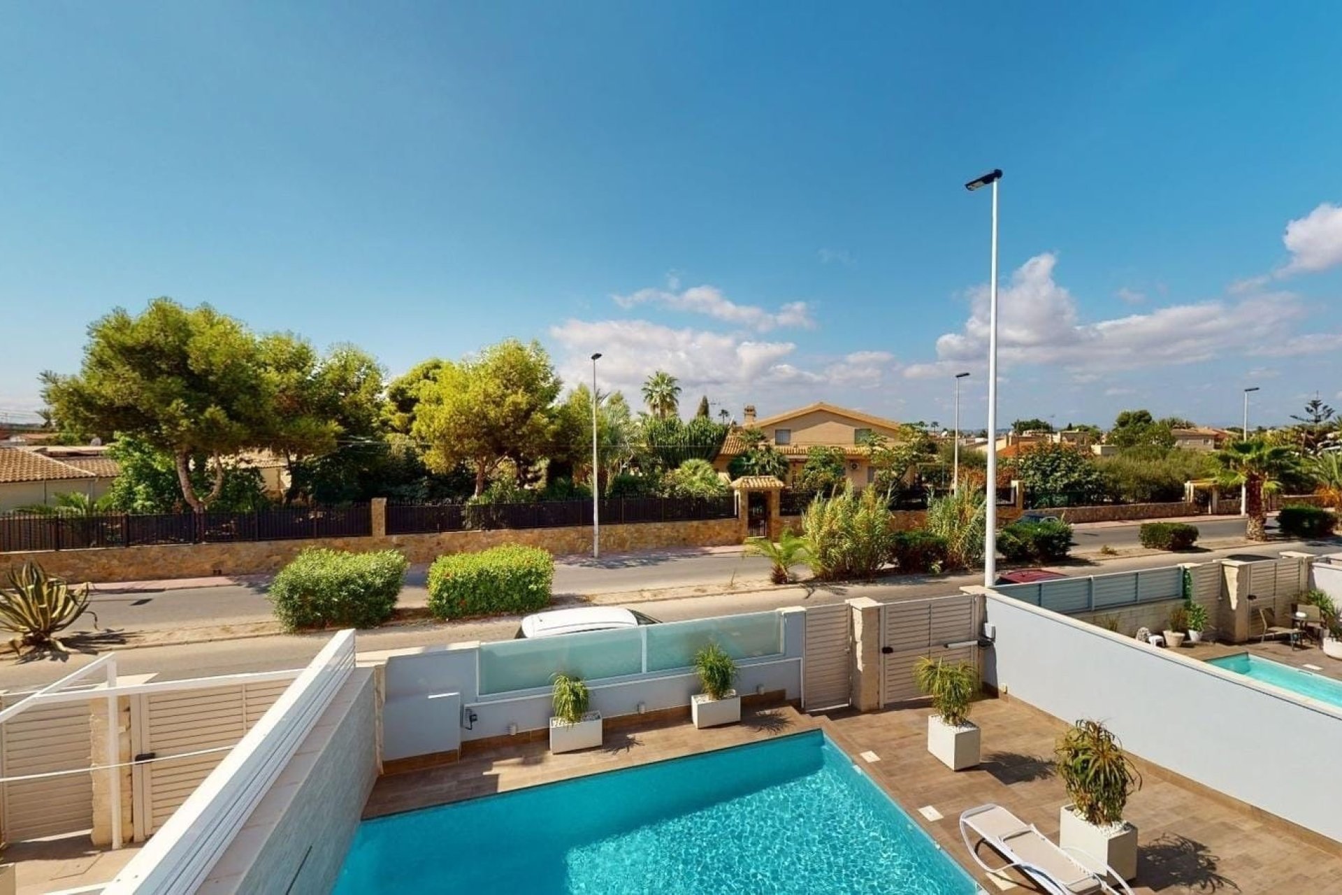 Använda fastigheter - Villa - Torrevieia - Torrevieja