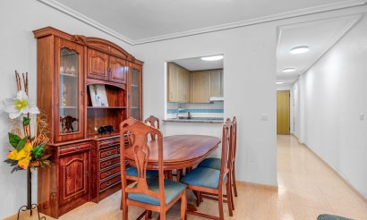 Apartment - Flat - Använda fastigheter - Torrevieia - Torrevieja