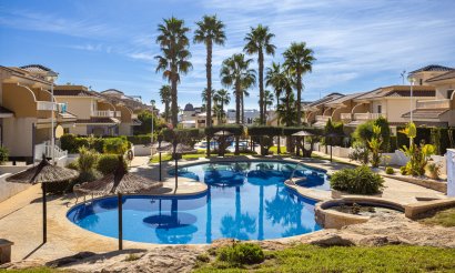 Apartment - Flat - Segunda mano - Ciudad Quesada - Doña pepa