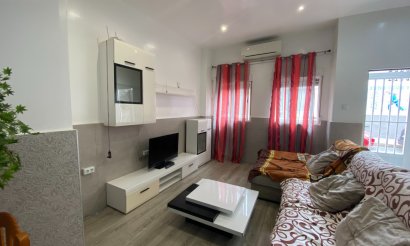 Apartment - Flat - Verkauf - Torrevieia - Center