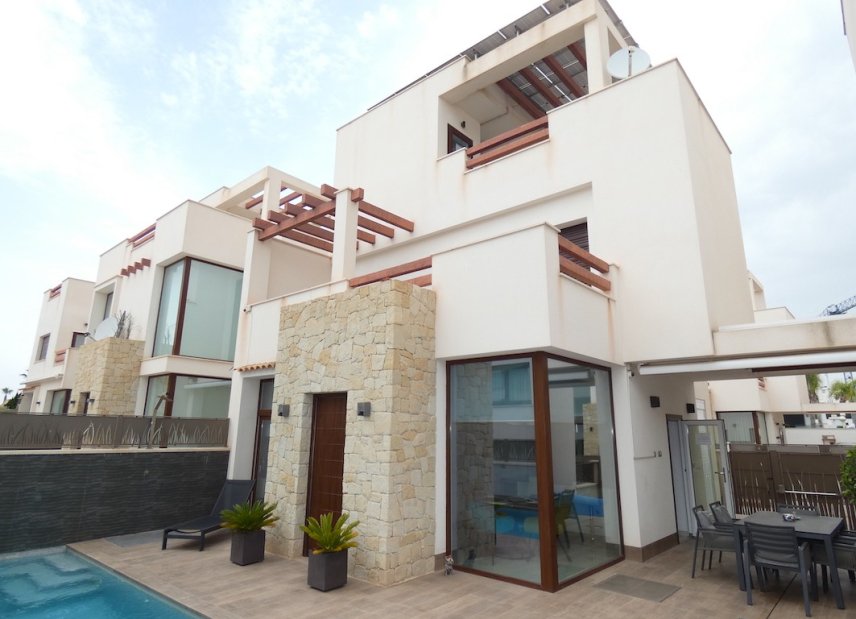 Brukte eiendommer - Villa - Ciudad Quesada