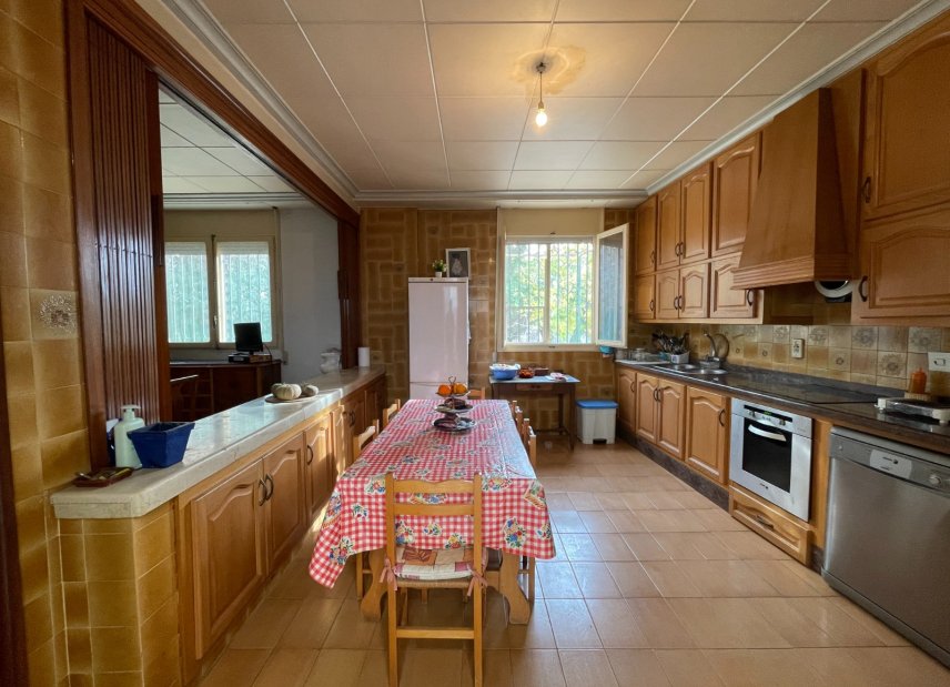 Brukte eiendommer - Villa - Elche