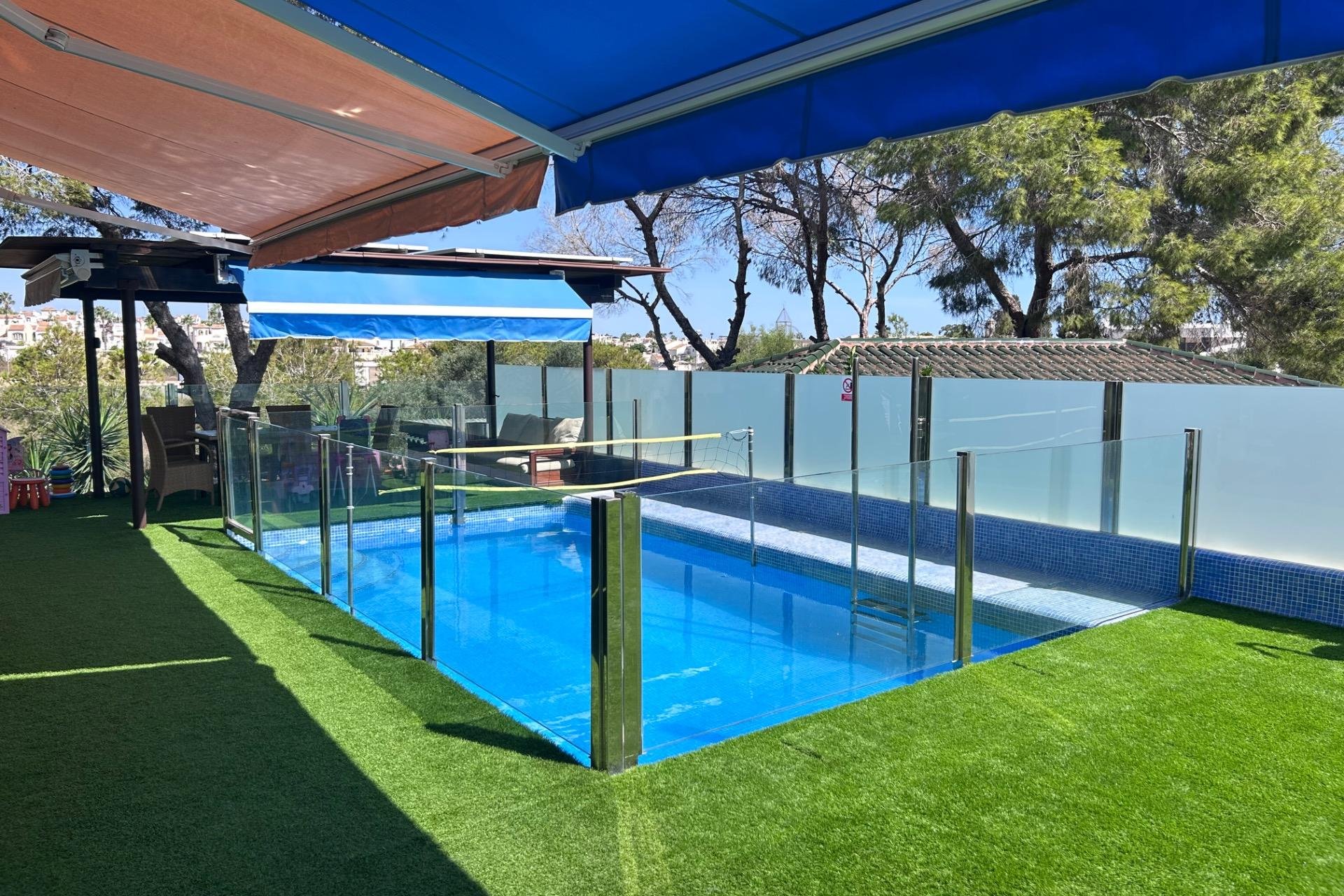 Brukte eiendommer - Villa - Orihuela Costa - Montezenia