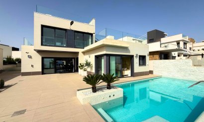 Chalet - Segunda mano - San Miguel de Salinas - San Miguel De Salinas