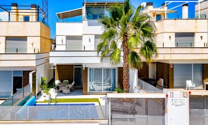 Haus - Verkauf - Orihuela Costa - Lomas De Cabo Roig