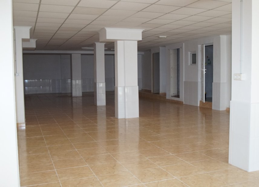Long time Rental - Commercial - Benijofar