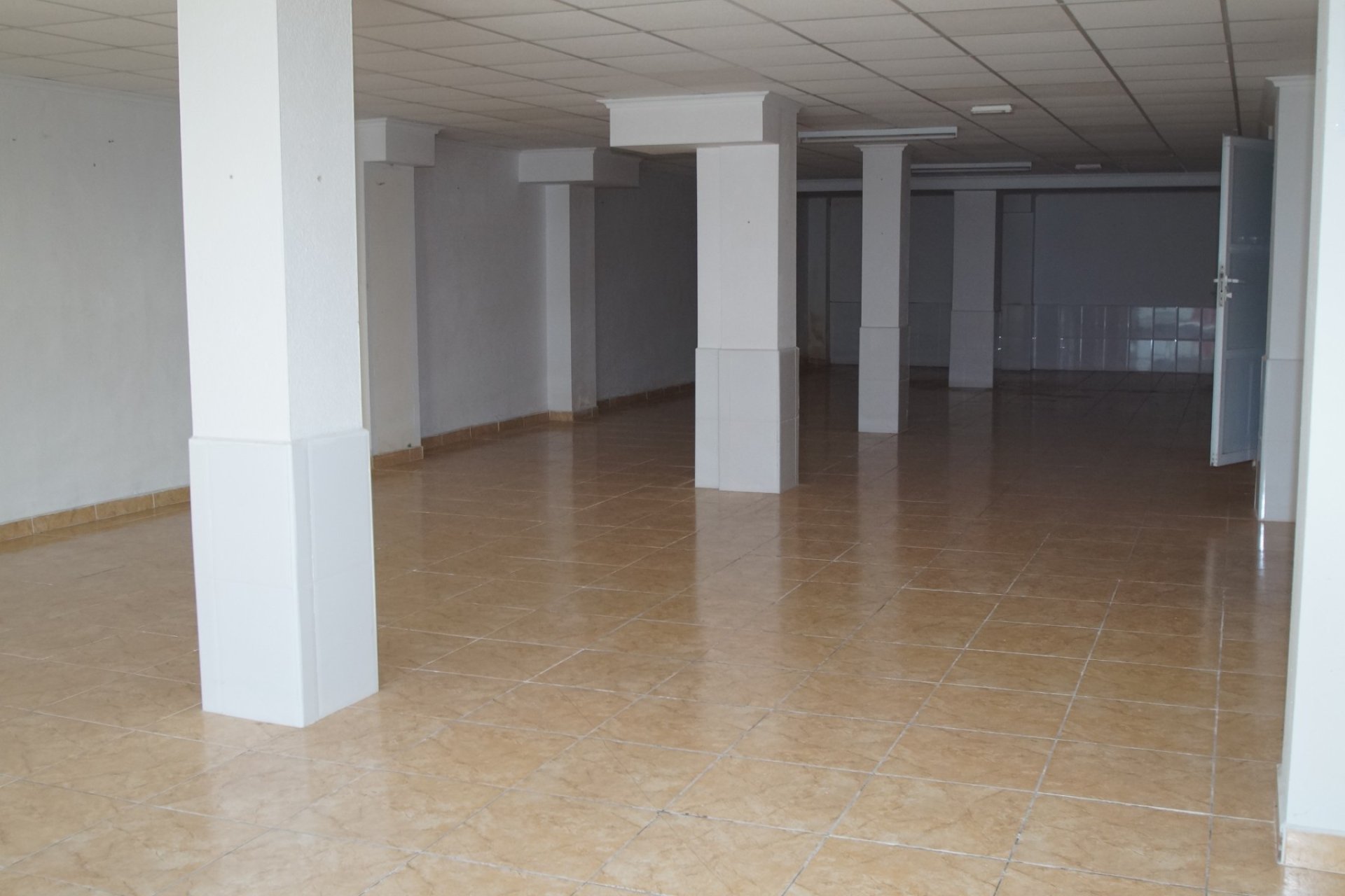Long time Rental - Commercial - Benijofar