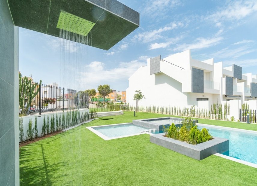 Neubau - Ground Floor - Torrevieia - 