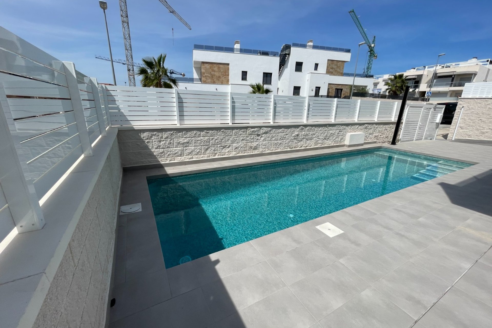 Новостройка - Bилла - Benijofar - Center