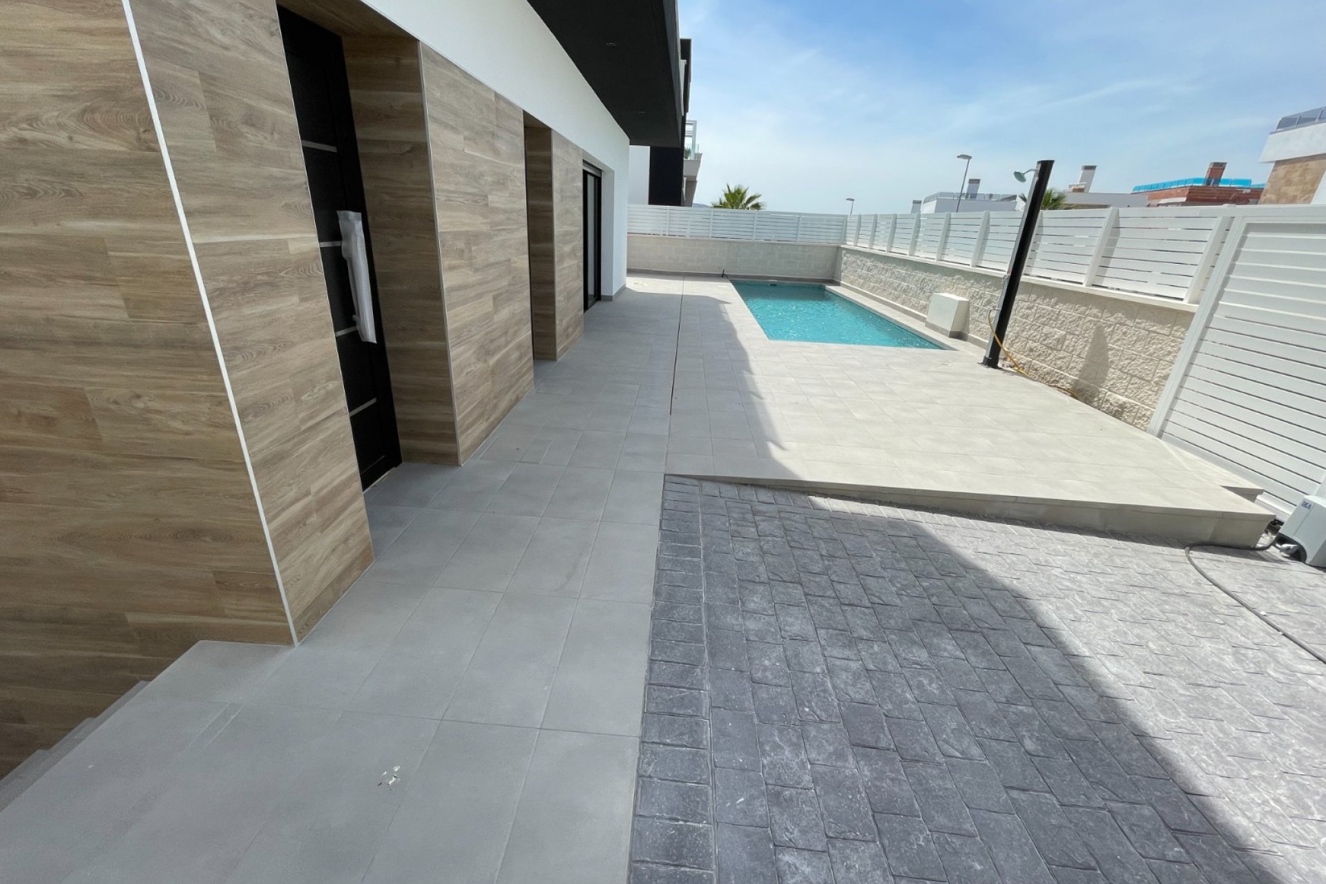 Новостройка - Bилла - Benijofar - Center