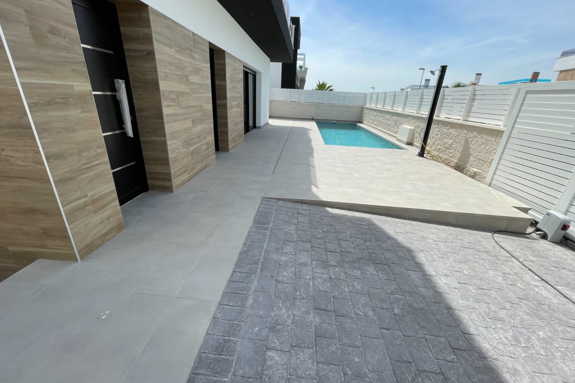 Новостройка - Bилла - Benijofar - Center