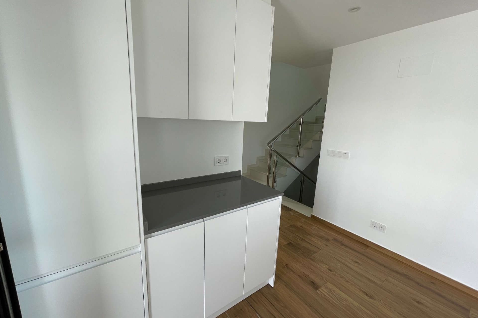 Новостройка - Bилла - Benijofar - Center