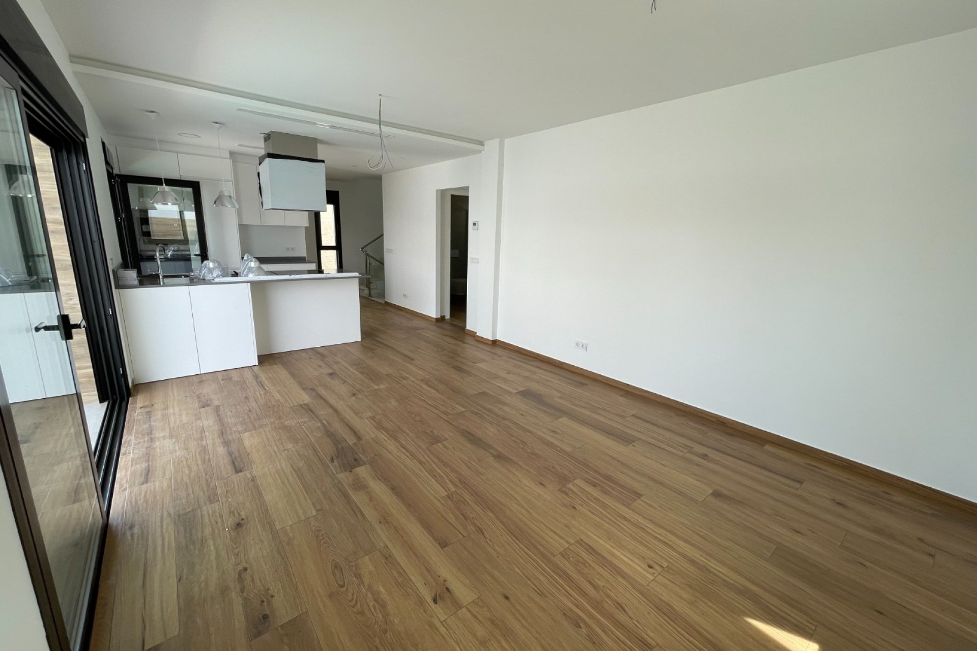 Новостройка - Bилла - Benijofar - Center