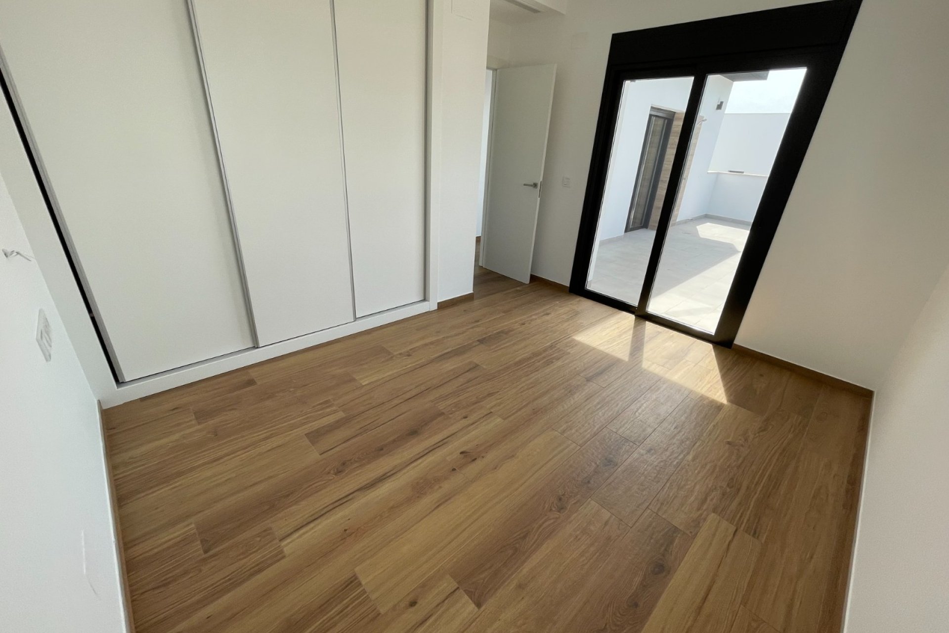 Новостройка - Bилла - Benijofar - Center