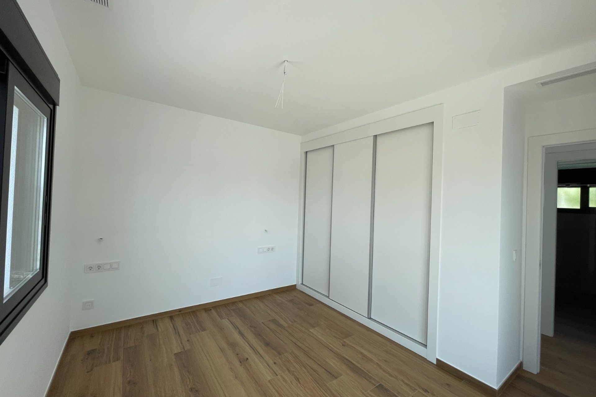 Новостройка - Bилла - Benijofar - Center