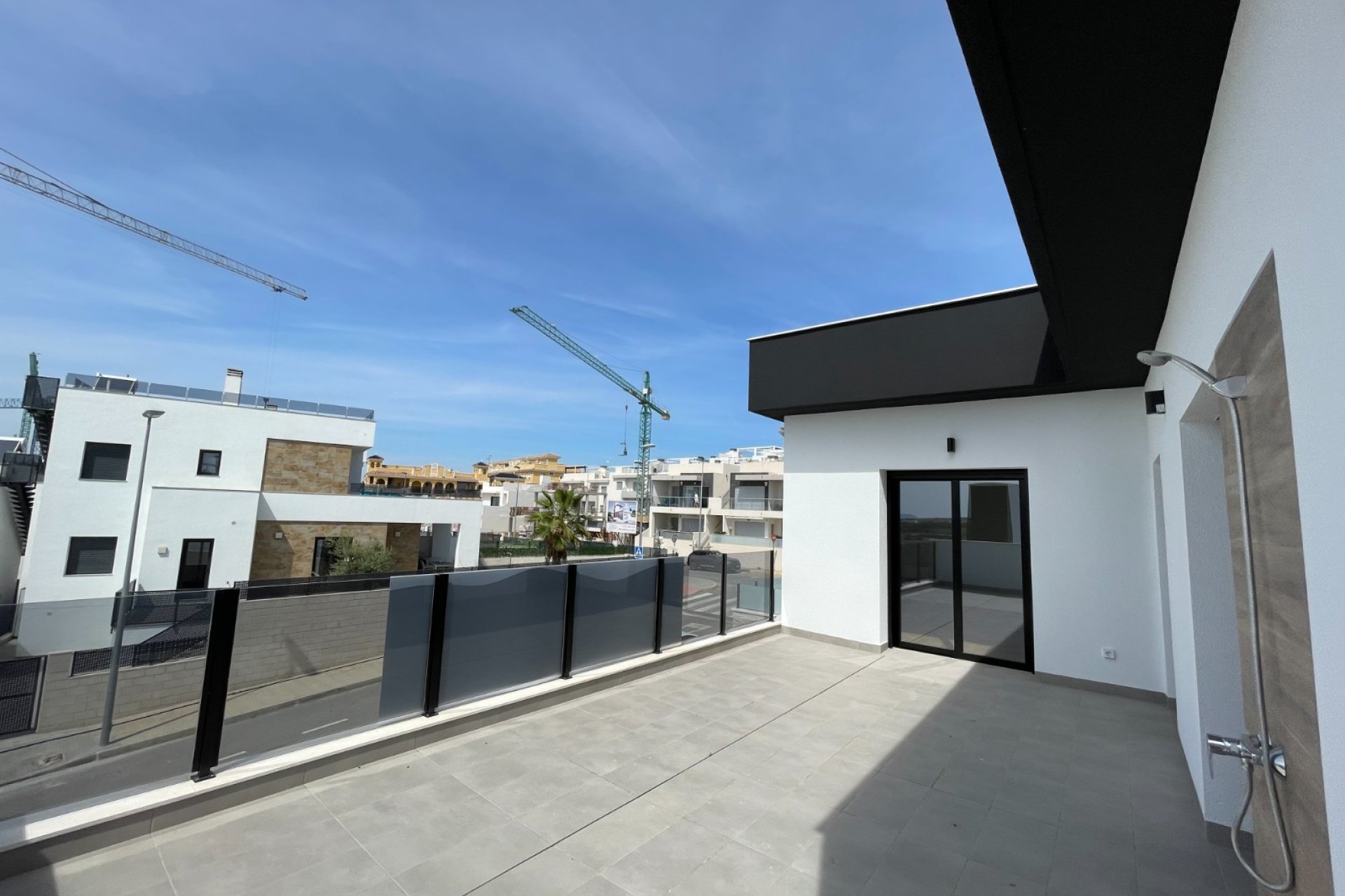 Новостройка - Bилла - Benijofar - Center