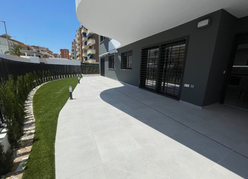 Nueva construcción  - Apartment - Flat - Orihuela Costa - Punta Prima