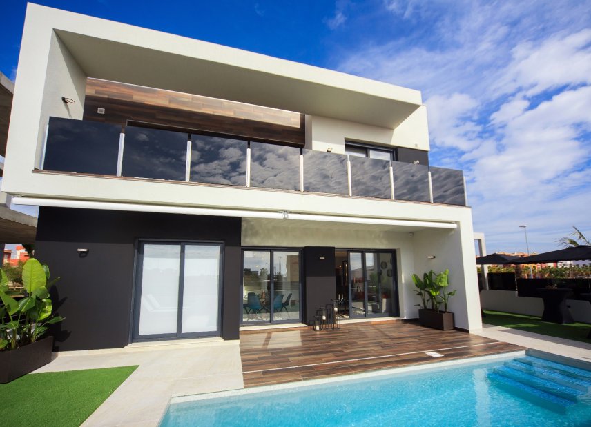 Nueva construcción  - Chalet - Orihuela Costa - Lomas De Cabo Roig