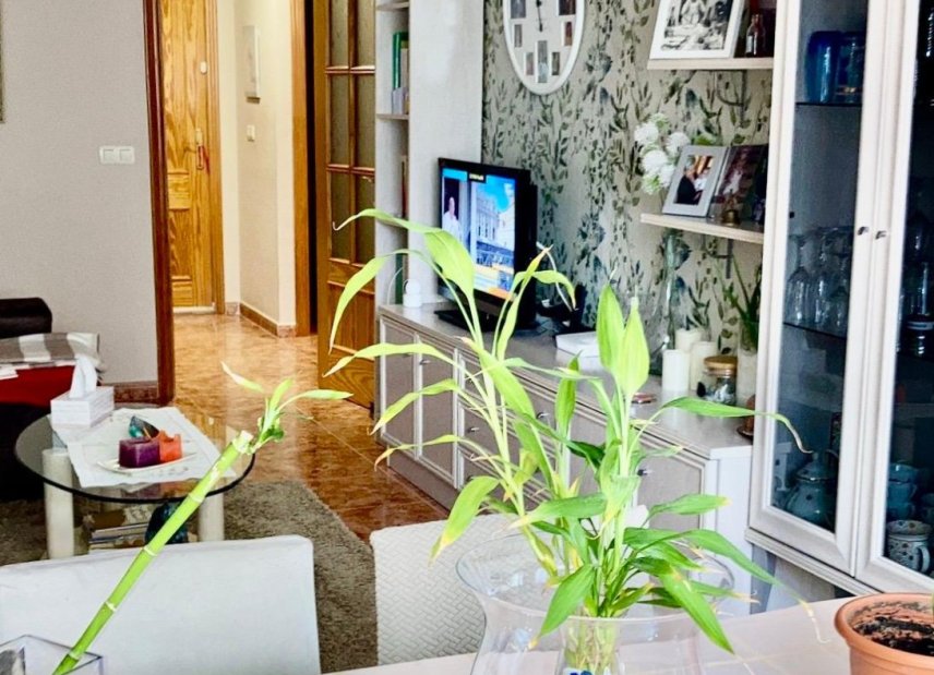 Resale - Apartment - Flat - Benidorm - Playa de Poniente