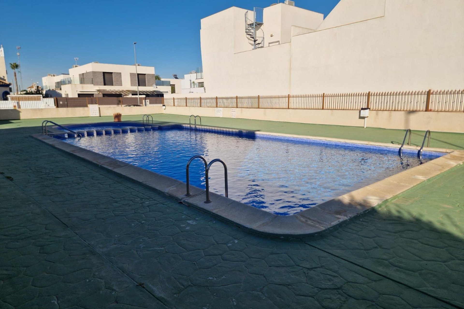 Resale - Apartment - Flat - Daya Vieja - Costa Blanca