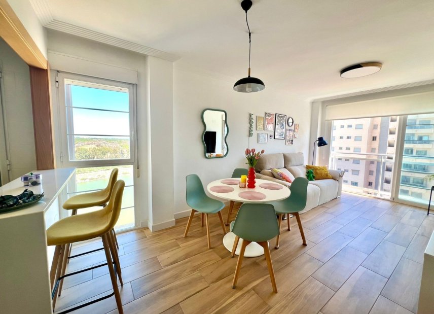 Resale - Apartment - Flat - Guardamar del Segura - Avenida del Puerto