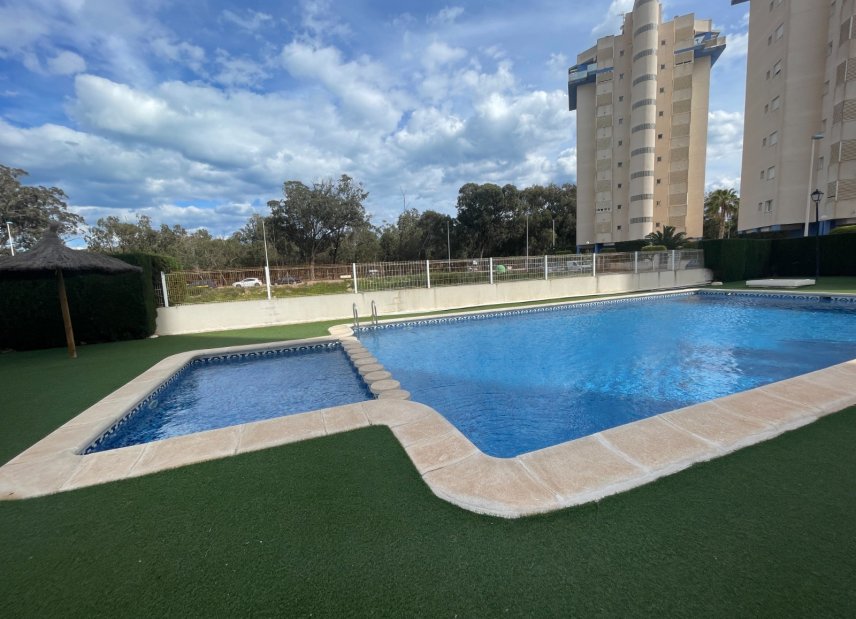 Resale - Apartment - Flat - Guardamar del Segura - Puerto Deportivo